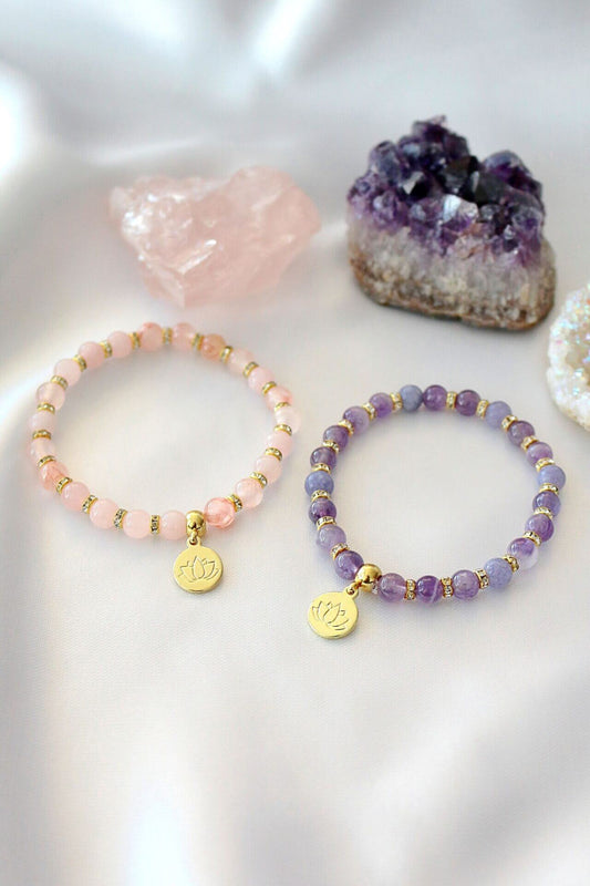 healing stone bracelet made of rose quartz and amethyst